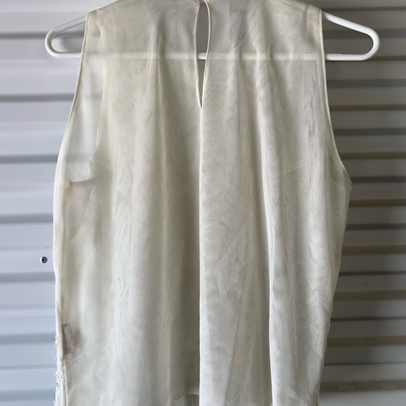 Neiman Marcus Cream Sequin Sleeveless Blouse - Picture 6 of 9